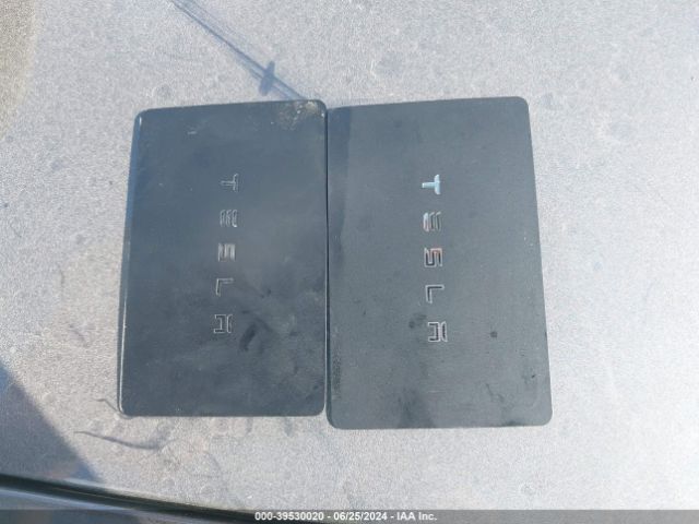 5YJ3E1EA8JF041095 Tesla Model 3 Long Range/mid Range
