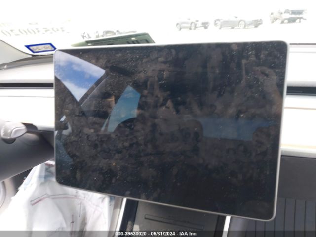 5YJ3E1EA8JF041095 Tesla Model 3 Long Range/mid Range