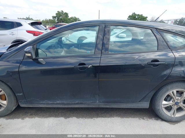 Ford FOCUS SE 2014 1FADP3K21EL362461 Image 15