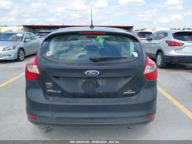 Ford FOCUS SE 2014 1FADP3K21EL362461 Image 17