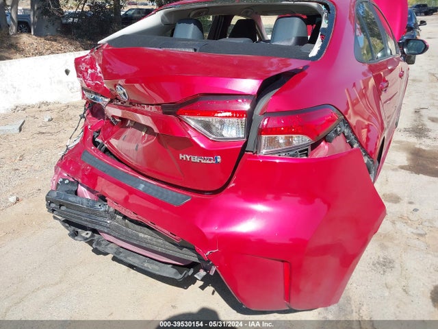Toyota Corolla Hybrid Le 2021 JTDEAMDE8MJ014115 Image 12