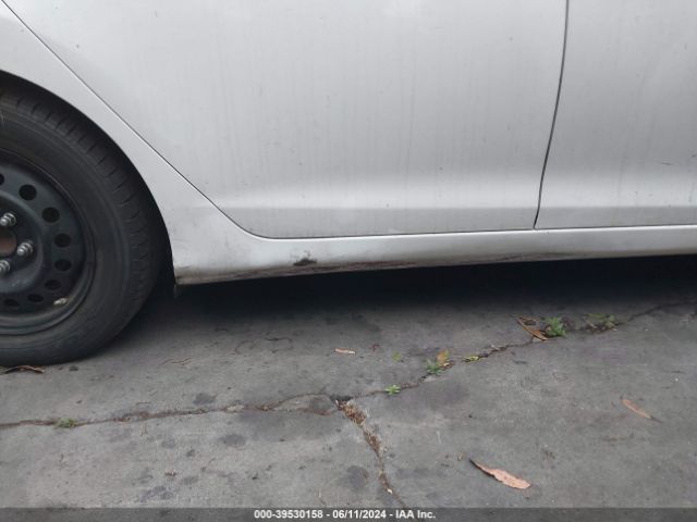 5NPDH4AE3GH717050 Hyundai ELANTRA SE