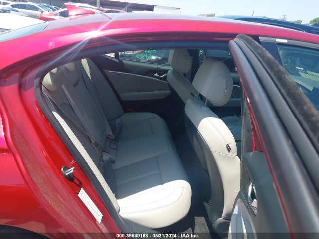 Genesis G70 2.0t Awd 2023 KMTG34TA8PU129660 Image 8