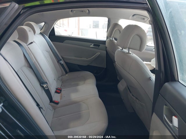 Hyundai SONATA SE 2017 5NPE24AF7HH455632 Image 8