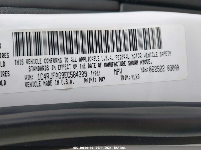 1C4RJFAG9EC584309 Jeep Grand Cherokee Altitude