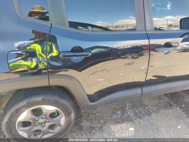 ZACCJBAB1HPE89018 Jeep Renegade Sport 4x4