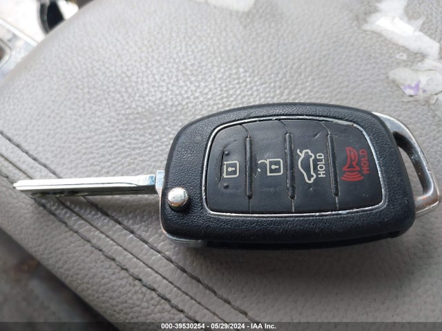 Hyundai SONATA SE 2015 5NPE24AF6FH004804 Image 11