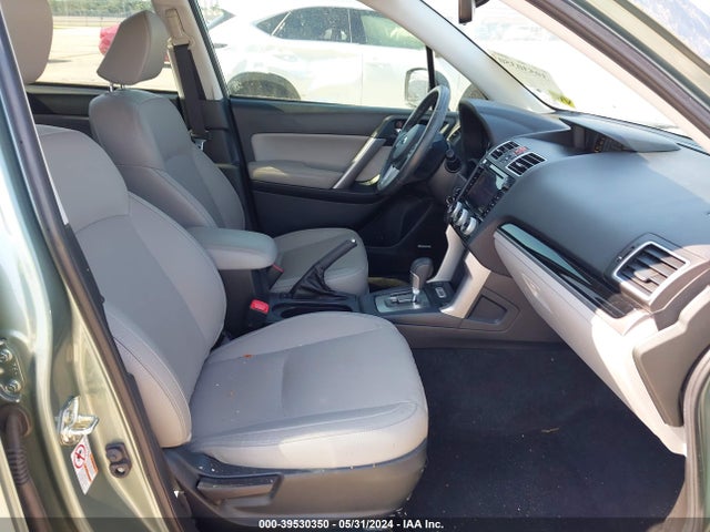 JF2SJARC9JH498387 Subaru Forester 2.5i Limited