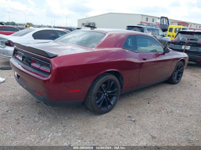 2C3CDZAG6JH204661 Dodge Challenger Sxt