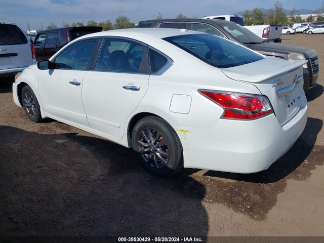 Nissan Altima 2.5 S 2015 1N4AL3AP5FN917865 Image 3