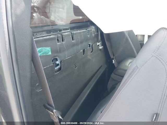 1GCNCREC0GZ266466 Chevrolet Silverado 1500 1lt