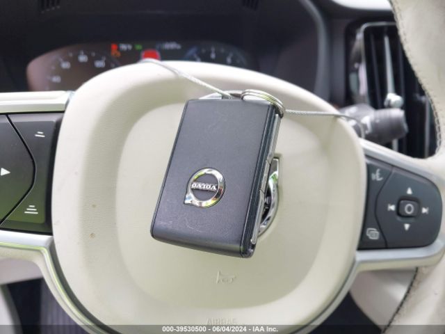 YV4102RK4M1875292 Volvo Xc60 T5 Momentum