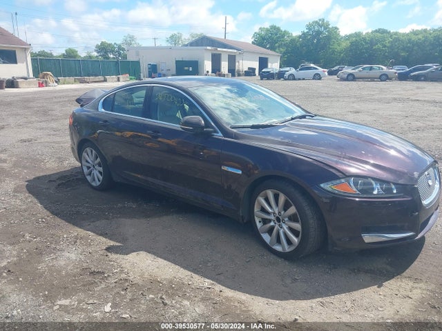 2013 JAGUAR XF SAJWJ0EF1D8S86728 Photo 0