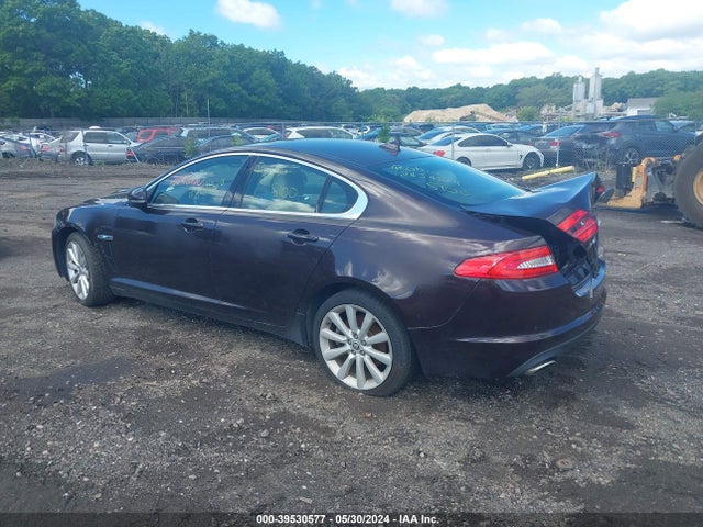 2013 JAGUAR XF SAJWJ0EF1D8S86728 Photo 2