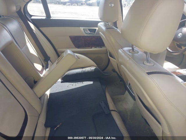 2013 JAGUAR XF SAJWJ0EF1D8S86728 Photo 7