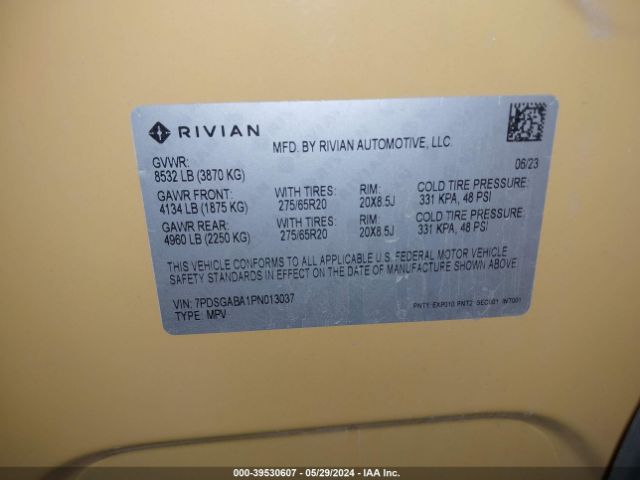 7PDSGABA1PN013037 Rivian R1s Adventure