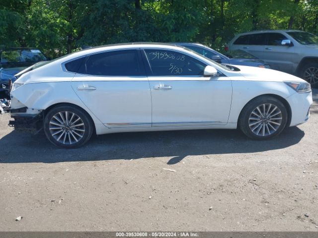 KNALC4J1XH5069776 KIA Cadenza Premium