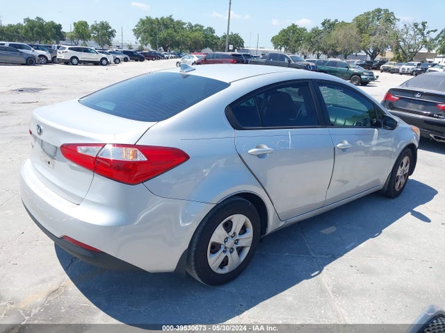 KIA FORTE LX 2016 KNAFK4A68G5502540 Image 4