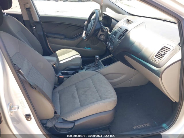 KIA FORTE LX 2016 KNAFK4A68G5502540 Image 5