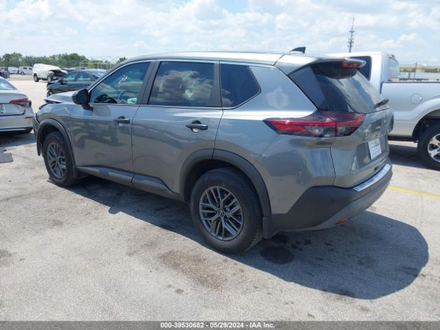 5N1BT3AA0PC911734 Nissan Rogue S Fwd