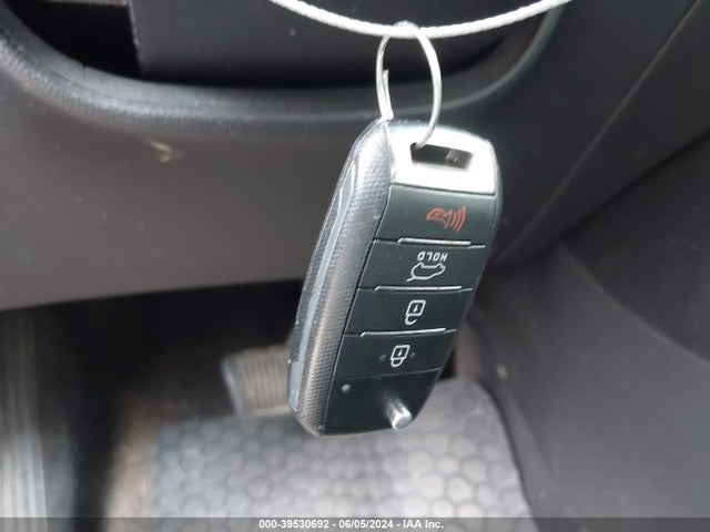 KIA SOUL + 2018 KNDJP3A5XJ7891046 Image 11