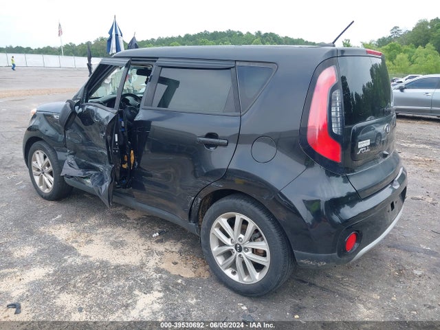 KIA SOUL + 2018 KNDJP3A5XJ7891046 Image 3