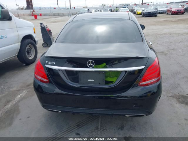 55SWF4JB2HU188306 Mercedes-Benz C 300 Luxury/sport