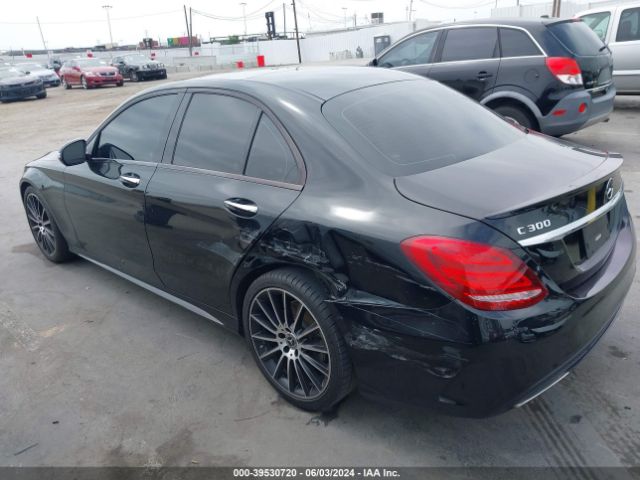 55SWF4JB2HU188306 Mercedes-Benz C 300 Luxury/sport