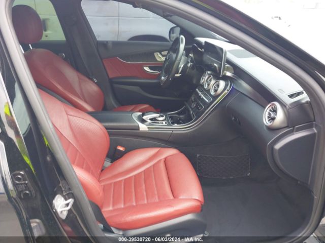 55SWF4JB2HU188306 Mercedes-Benz C 300 Luxury/sport