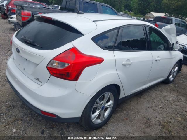 1FADP3K25EL163509 Ford FOCUS SE