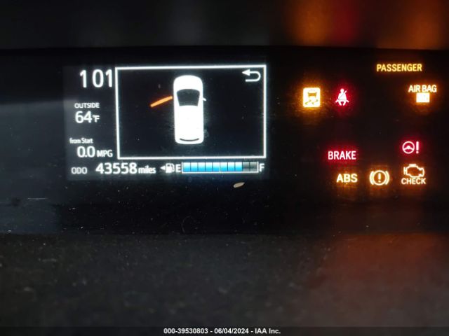 JTDKDTB38J1614182 Toyota Prius C One