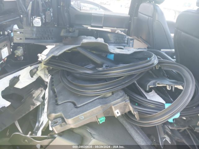1FTFW1E49KFC91172 Ford F-150 Lariat