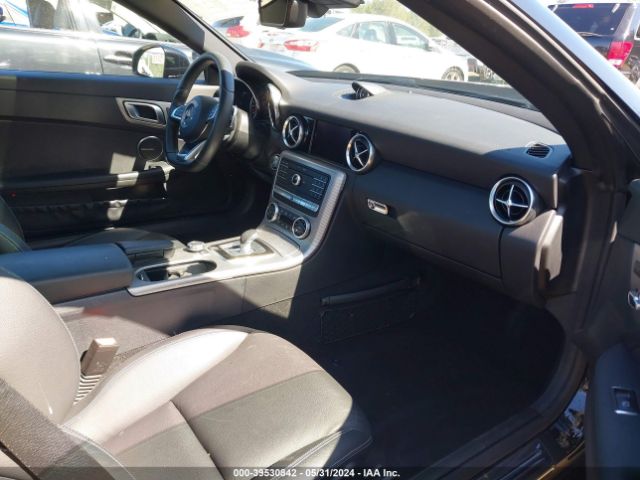 WDDPK3JA3JF151369 Mercedes-Benz Slc 300