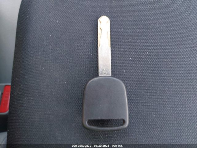 2HKRM3H3XGH502989 Honda CR-V LX