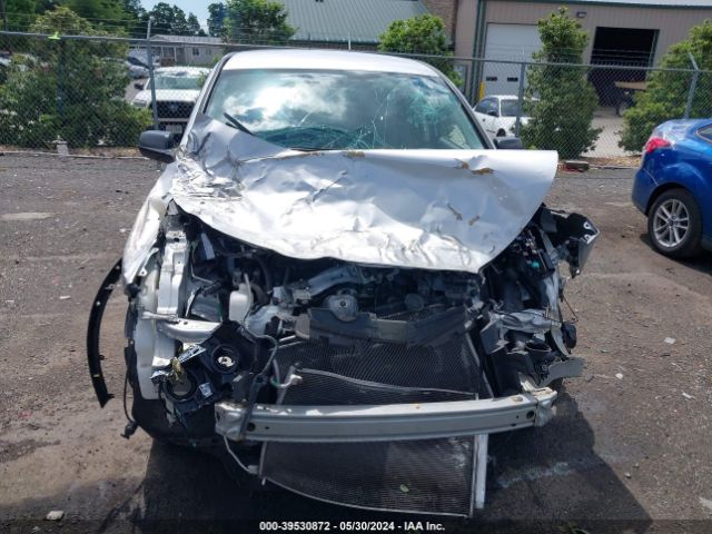 2HKRM3H3XGH502989 Honda CR-V LX