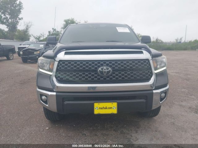 5TFEM5F11KX136445 Toyota Tundra Sr5 4.6l V8