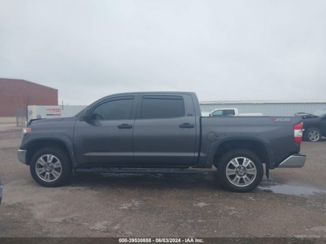 5TFEM5F11KX136445 Toyota Tundra Sr5 4.6l V8