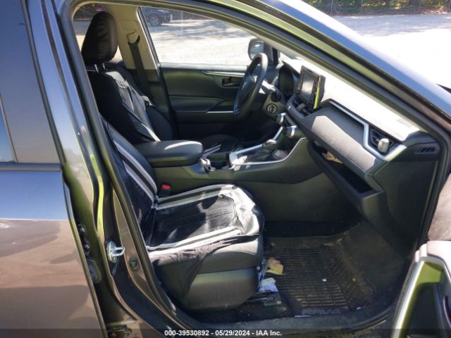 2T3H1RFV5LC065967 Toyota RAV4 LE