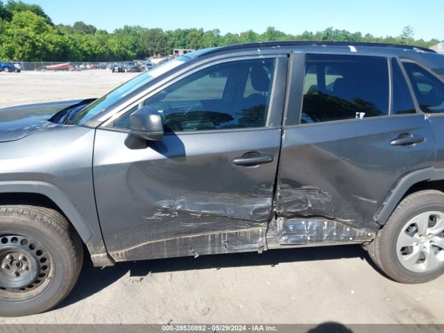 2T3H1RFV5LC065967 Toyota RAV4 LE