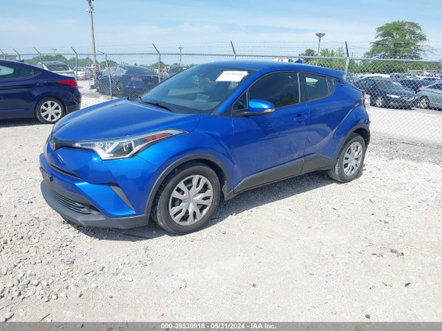 JTNKHMBX7K1015798 Toyota C-HR LE