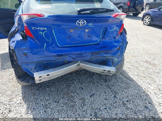 JTNKHMBX7K1015798 Toyota C-HR LE