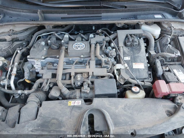 Toyota Corolla Hybrid Le 2021 JTDEAMDE0MJ004159 Image 10