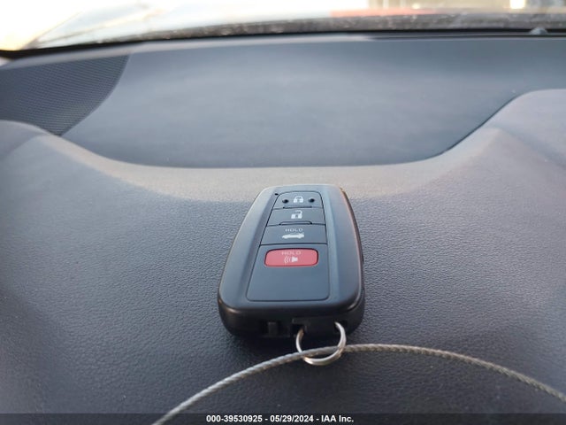Toyota Corolla Hybrid Le 2021 JTDEAMDE0MJ004159 Image 11