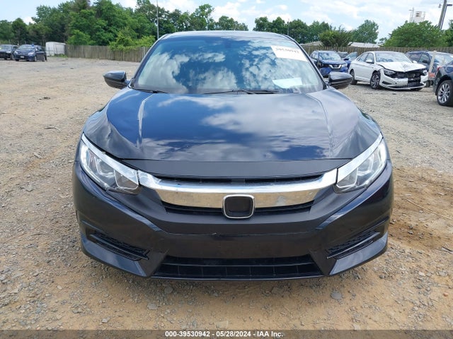 Honda Civic Lx 2018 2HGFC2F50JH590098 Image 12
