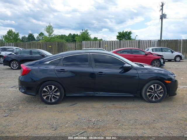 Honda Civic Lx 2018 2HGFC2F50JH590098 Image 13