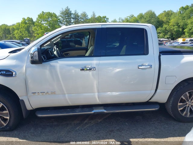 Nissan Titan Sl 2017 1N6AA1E56HN551024 Image 14