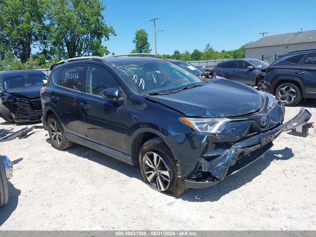 Toyota Rav4 Xle 2018 2T3WFREV5JW468482 main image