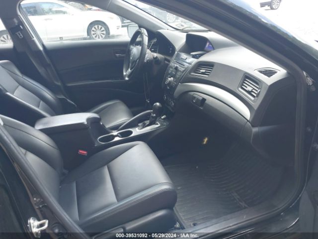 19UDE2F31HA009460 Acura Ilx Acurawatch Plus Package