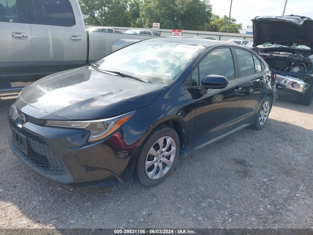 Toyota COROLLA LE 2022 5YFEPMAE5NP331897 Image 2
