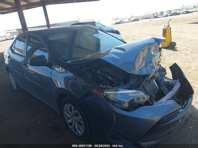 Toyota COROLLA LE 2017 2T1BURHE5HC874766 main image